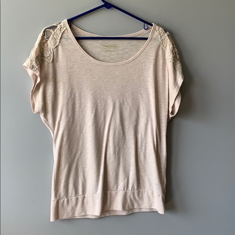 Women’s dress shirt